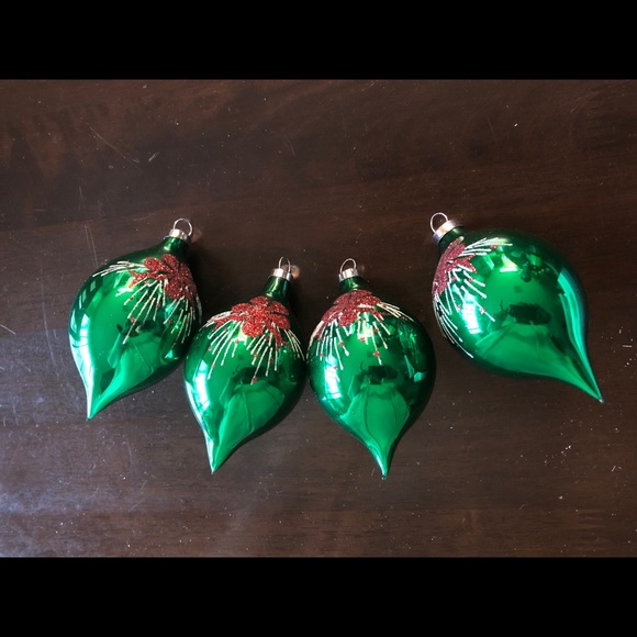 Four Vintage Glass Christmas Ornaments - Picture 4 of 8
